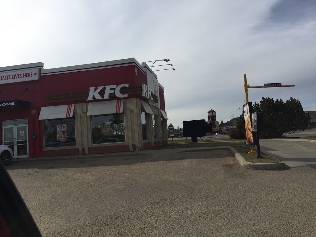 KFC | 2 Hebert Rd #700, St. Albert, AB T8N 5T8, Canada | Phone: (780) 460-2400