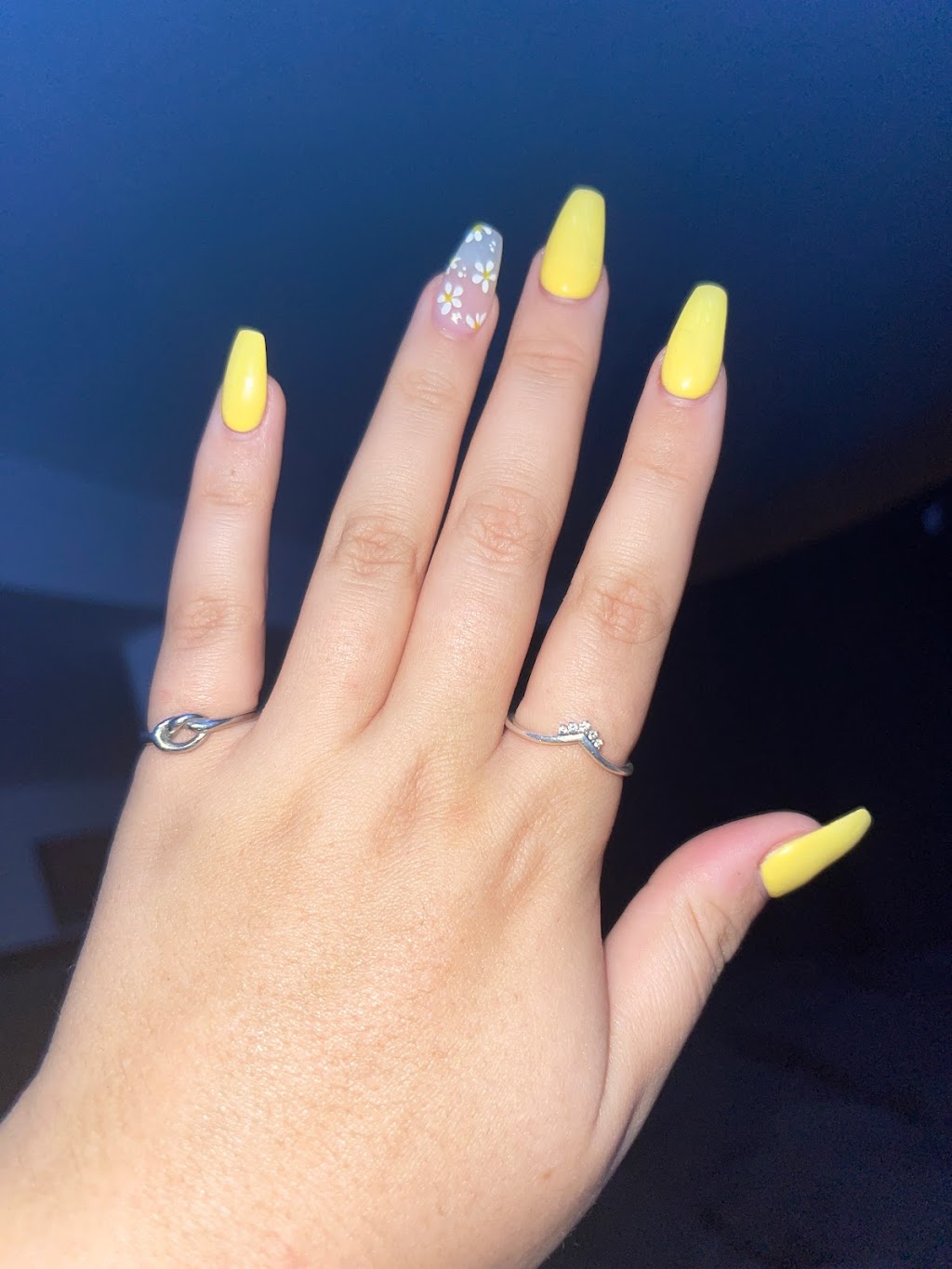 Solar Nails | 930 Dundas St, Woodstock, ON N4S 1H1, Canada | Phone: (519) 537-7539