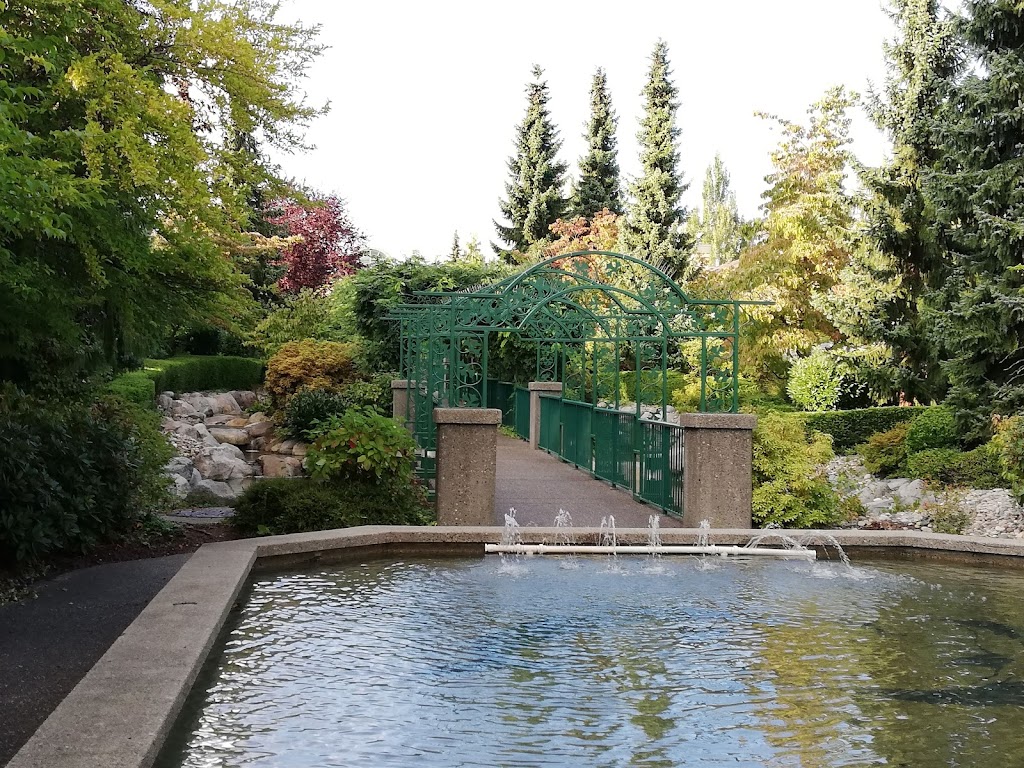 Chelsea Gardens | 13888 70 Ave, Surrey, BC V3W 0R8, Canada | Phone: (604) 501-0479