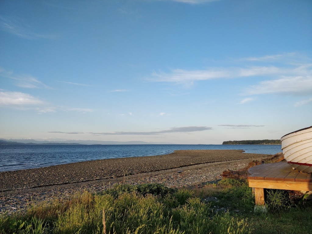 Seaview Resort | 911 McFeely Dr, Qualicum Beach, BC V9K 2B7, Canada | Phone: (250) 752-6671