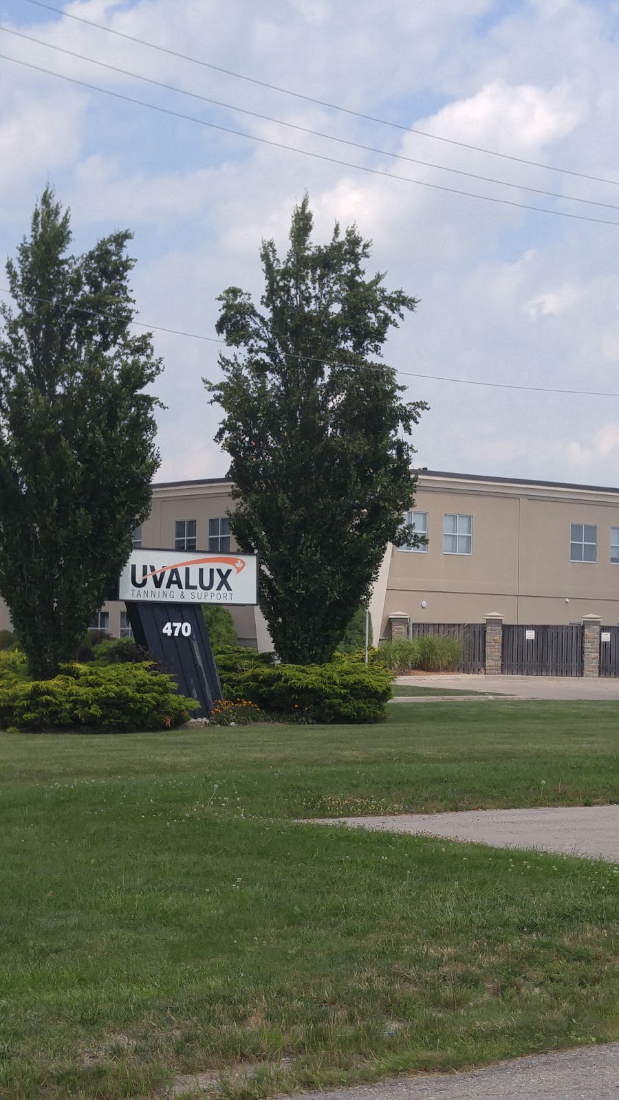 UVALUX Wholesale | 470 Industrial Ave, Woodstock, ON N4S 7L1, Canada | Phone: (800) 661-6292