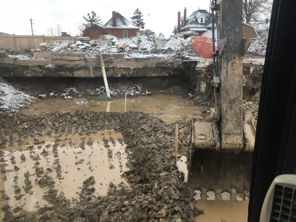 Teel’s Excavating | 2 Walbridge Ct, Bowmanville, ON L1C 4B6, Canada | Phone: (905) 419-3116