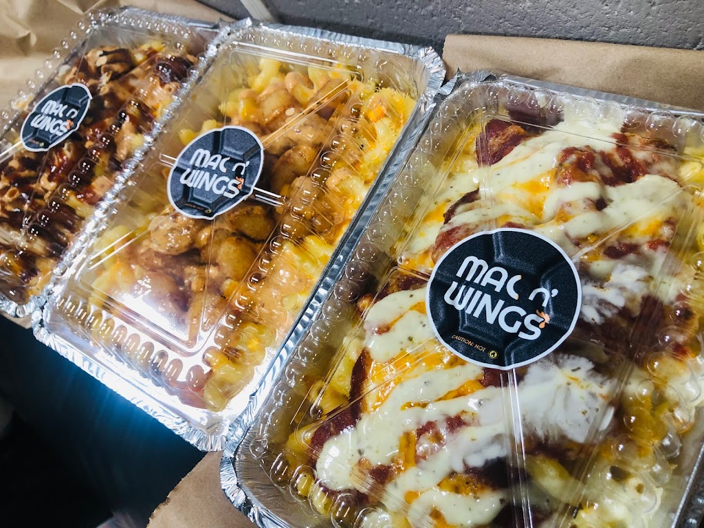 Mac N Wings | 448 Kennedy Rd, Scarborough, ON M1K 2A8, Canada | Phone: (416) 792-5551