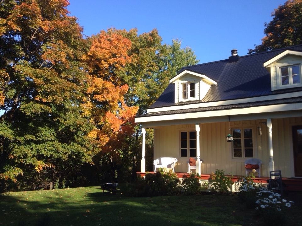 Créations dOctobre | 473 Boulevard des Laurentides, Piedmont, QC J0R 1K0, Canada | Phone: (514) 795-1514