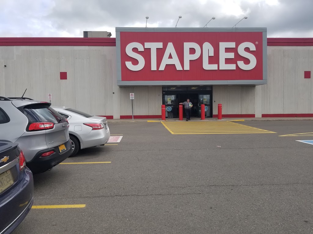 Staples | 10 YMCA Dr, St. Catharines, ON L2N 7R6, Canada | Phone: (905) 937-4292