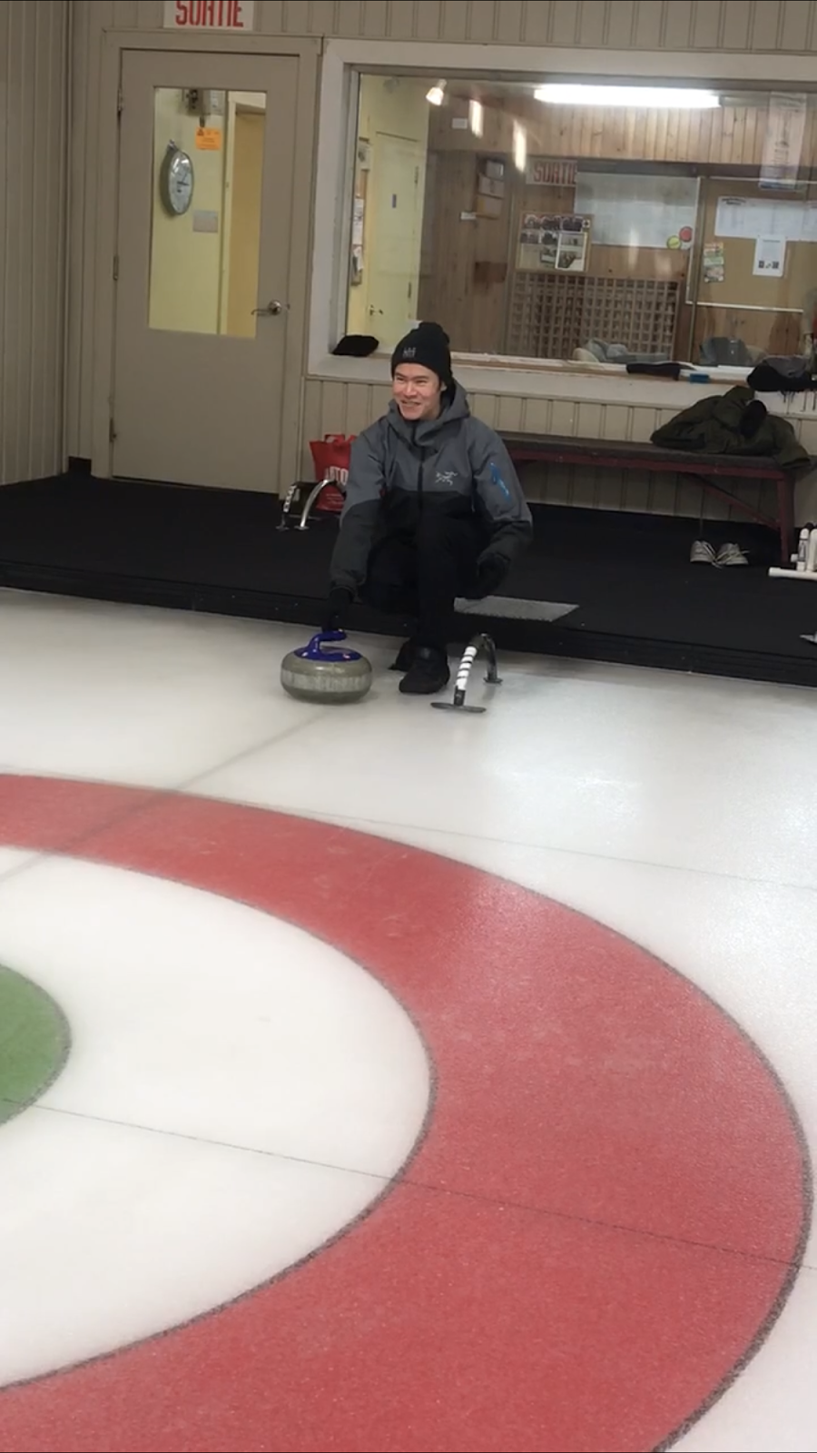 Club de Curling de Magog | 47 Rue de Hatley, Magog, QC J1X 3G5, Canada | Phone: (819) 843-4353