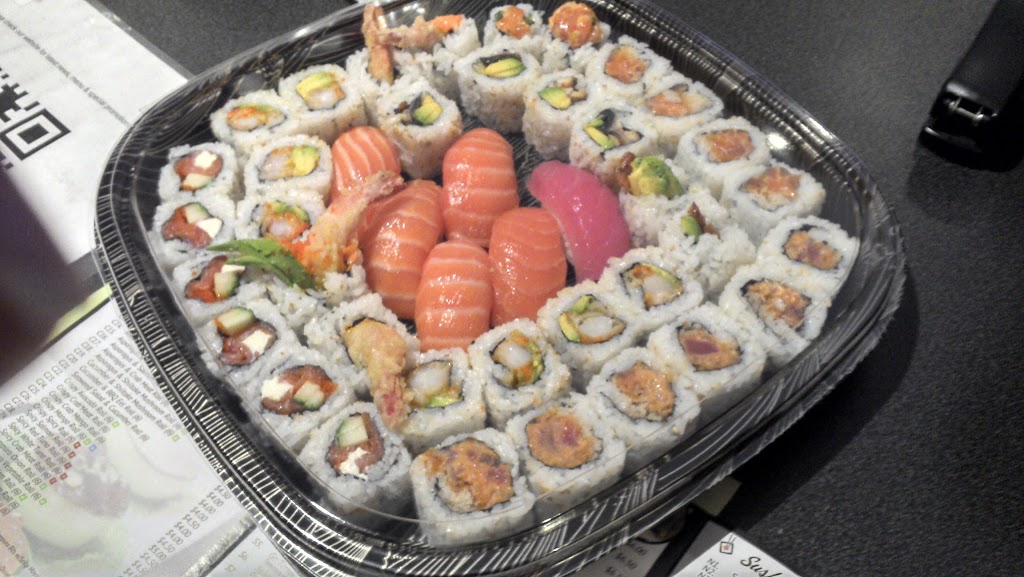SushiO on Fennell | 669 Fennell Ave E, Hamilton, ON L8V 1V3, Canada | Phone: (905) 389-9669