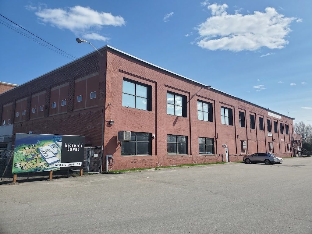 District Lupel | 702 Rue Notre Dame E, Trois-Rivières, QC G8T 4H9, Canada | Phone: (873) 887-9797