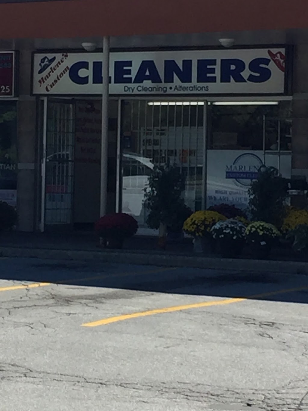 Marlenes Custom Cleaners | 1581 Ellesmere Rd, Scarborough, ON M1P 2Y3, Canada | Phone: (416) 431-3227