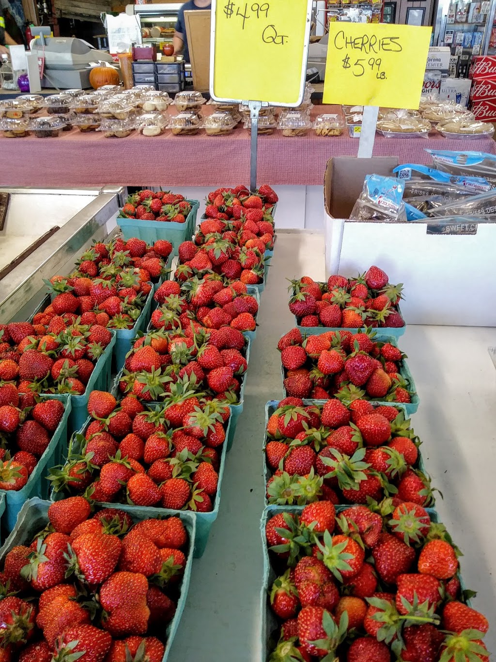 Wagners Farm Market | 2672 Lockport Rd, Sanborn, NY 14132, USA | Phone: (716) 731-4440