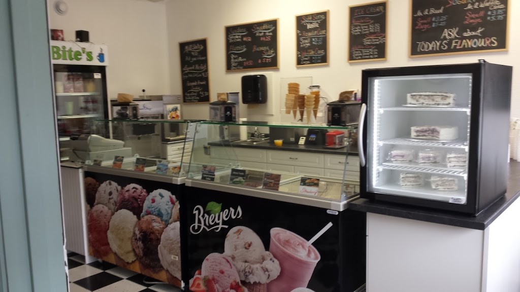 Lite Bites Ice Cream and More | 87 London Rd, Thamesville, ON N0P 2K0, Canada | Phone: (226) 494-2492