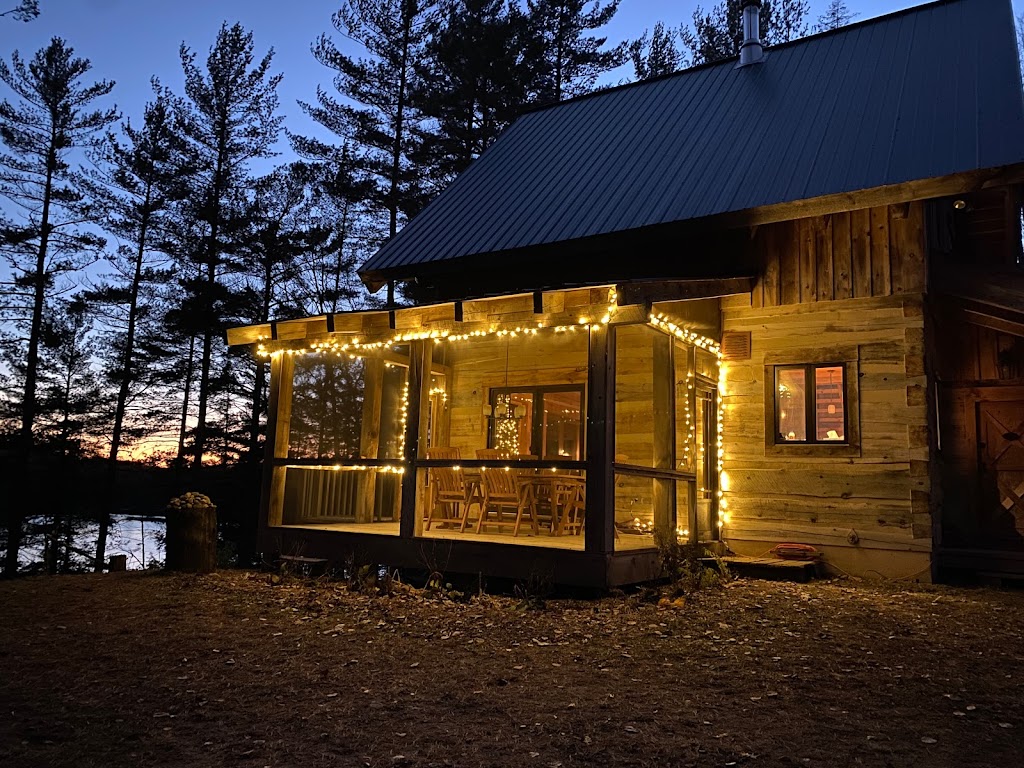 Le Ruthledge | 47 Chem. du Lac Ruthledge, Lac-des-Loups, QC J0X 3K0, Canada | Phone: (613) 297-5558