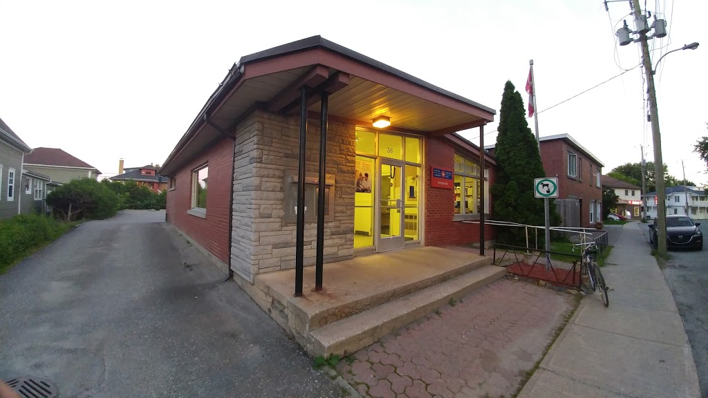 Bromptonville Post Office | 36 Rue du Curé-LaRocque, Sherbrooke, QC J1C 1A0, Canada | Phone: (819) 846-4244