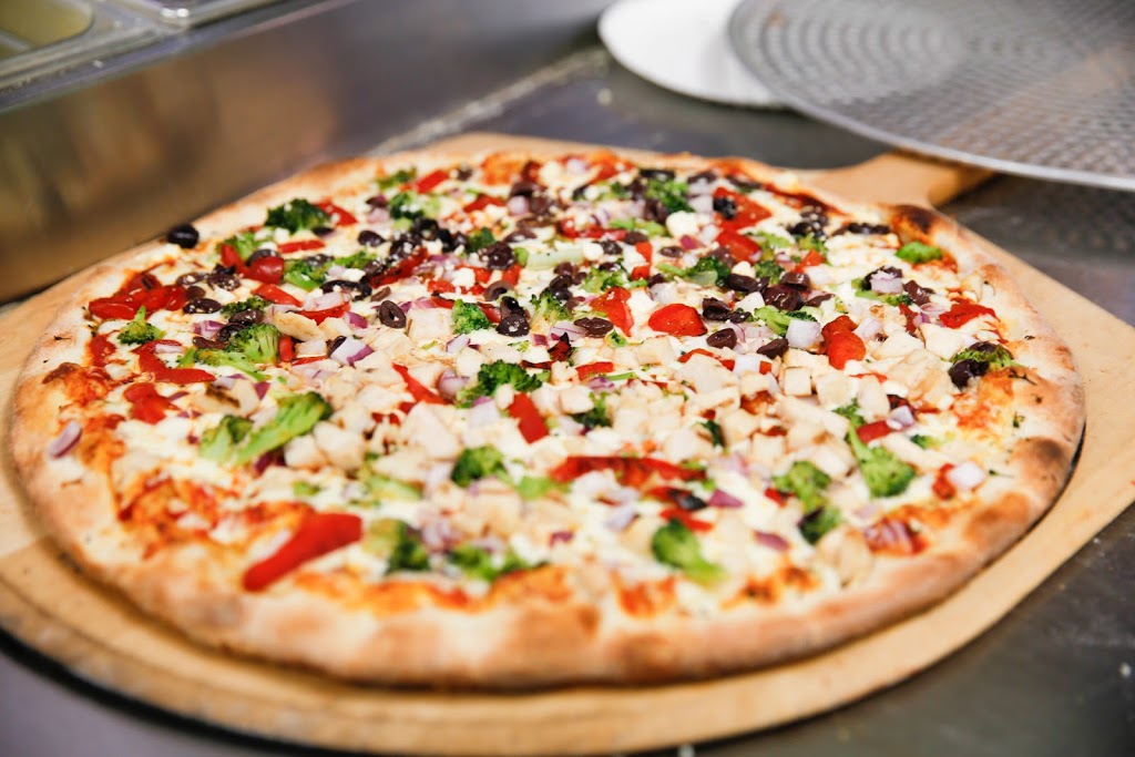 Pops Pizza | 1212 King St N, St. Jacobs, ON N0B 2N0, Canada | Phone: (519) 664-9953