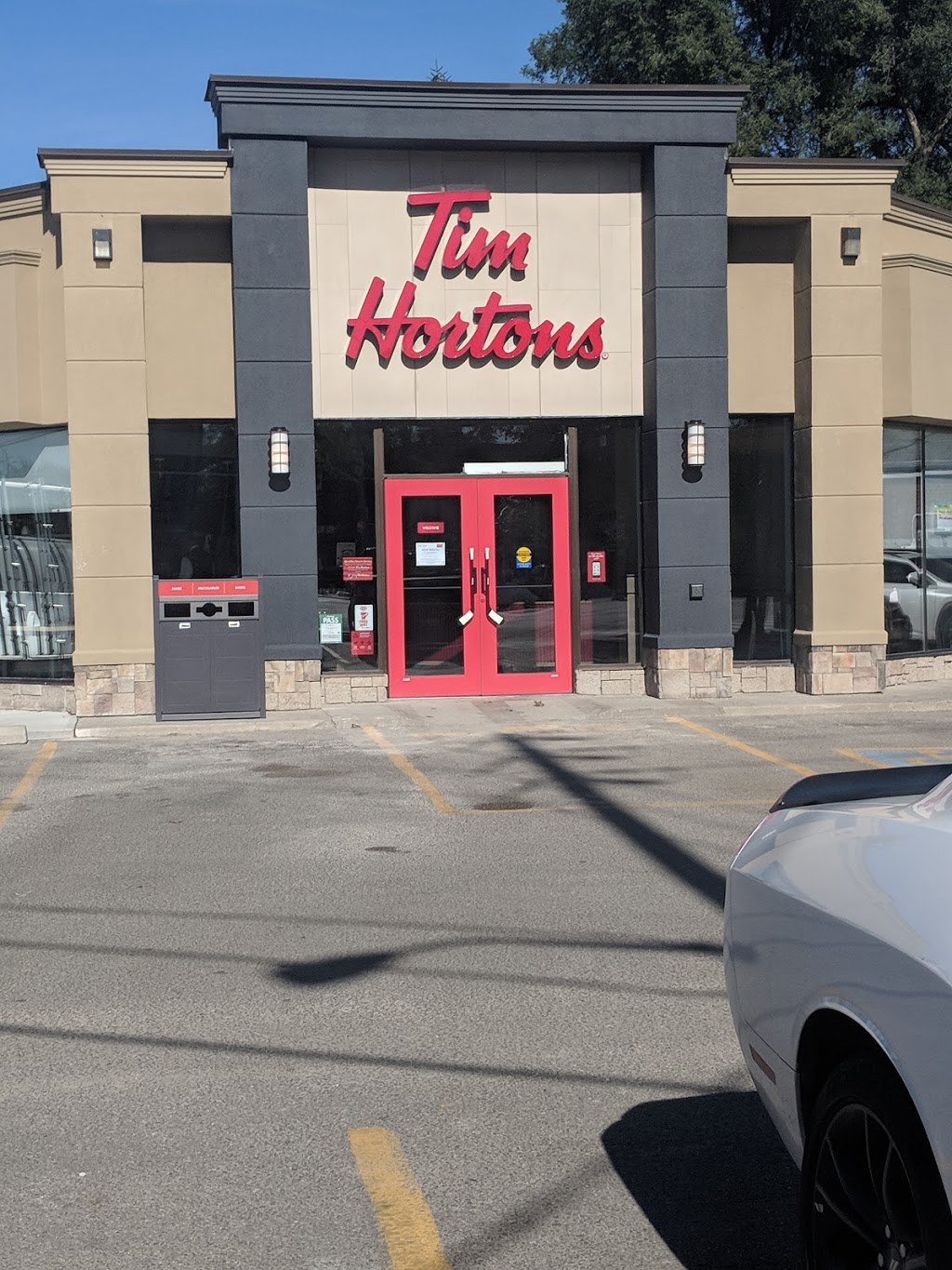 Tim Hortons | 310 OConnor Dr, East York, ON M4J 2T9, Canada | Phone: (416) 421-8055