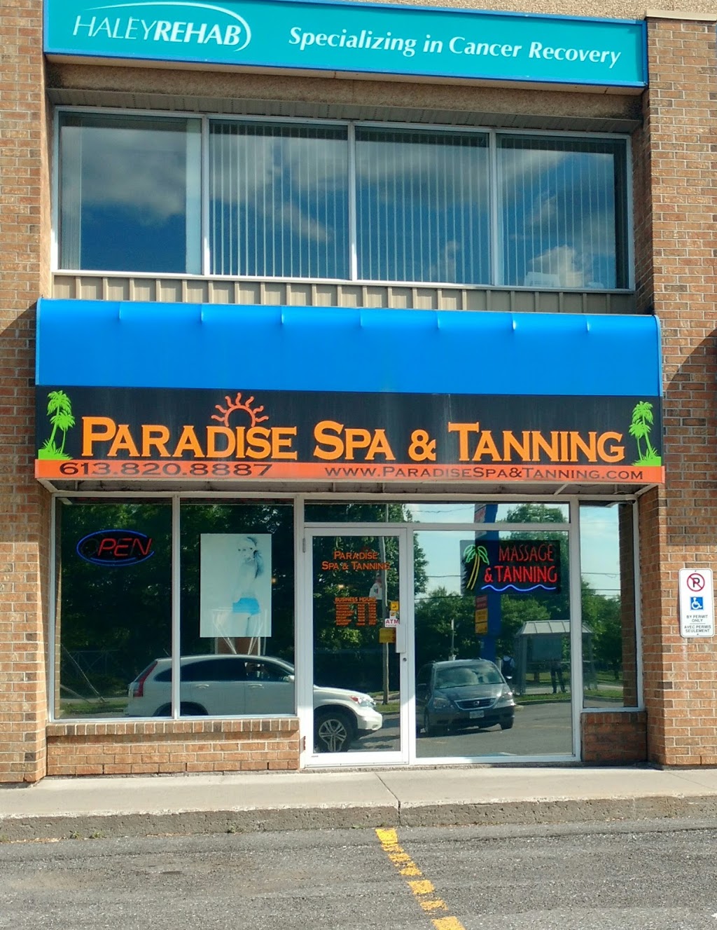 Paradise Spa & Tanning | 1902 Robertson Rd, Nepean, ON K2H 5B8, Canada | Phone: (613) 820-8887