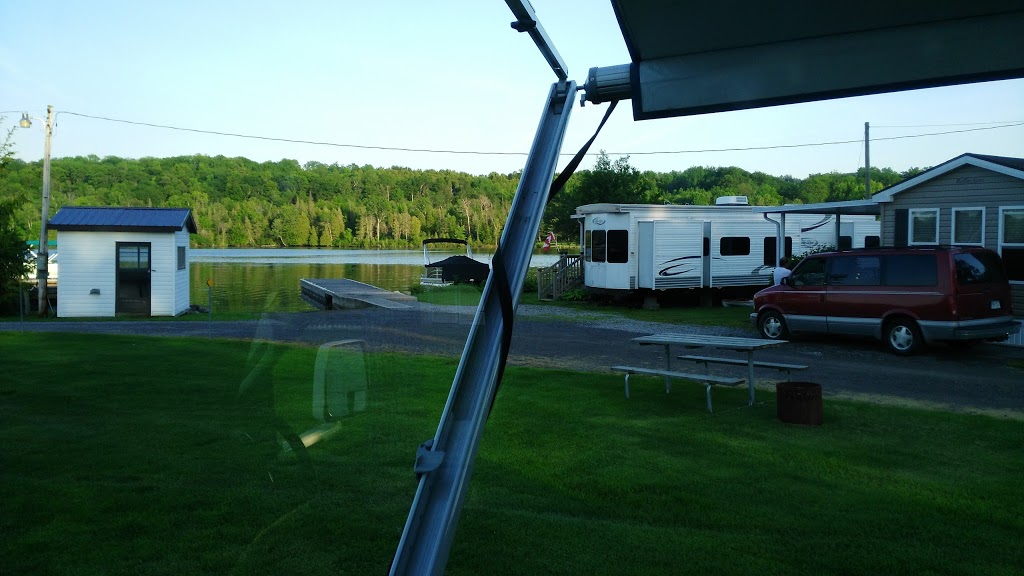 Stoney Point Trailer Park | 1003 River Rd, Hastings, ON K0L 1Y0, Canada | Phone: (705) 696-2107