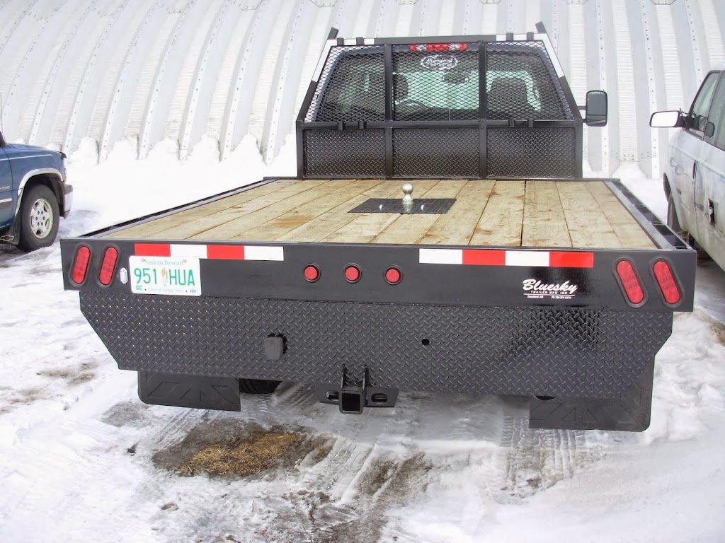 Bluesky Trailer Manufacturing Inc. | Daysland, AB T0B 1A0, Canada | Phone: (780) 374-2174