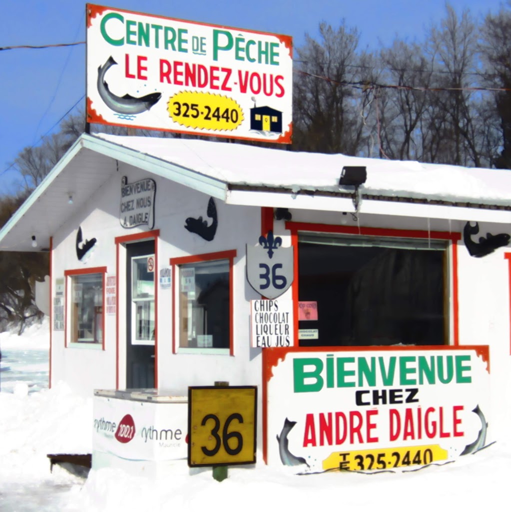 Poisson des chenaux - Centre de Pêche Le Rendez-Vous - André Dai | Rue Sainte-Anne, Sainte-Anne-de-la-Pérade, QC G0X 2J0, Canada | Phone: (418) 325-2440