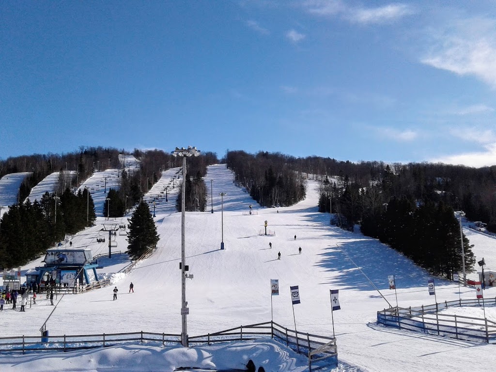 Ski Mont Habitant | 12 Chem. des Skieurs, Saint-Sauveur, QC J0R 1R2, Canada | Phone: (866) 887-2637