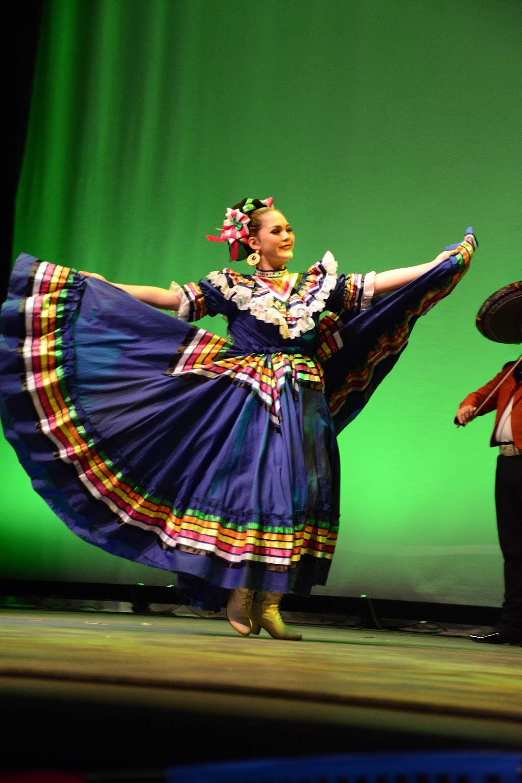 Ballet Folklorico Puro Mexico | 3581 Dundas St W, York, ON M6S 2S8, Canada | Phone: (647) 904-6606