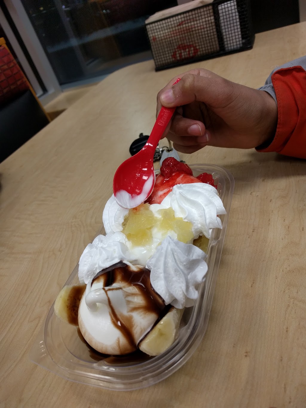 Dairy Queen Grill & Chill | 1-330 The Boardwalk, Waterloo, ON N2T 0A6, Canada | Phone: (519) 576-3737