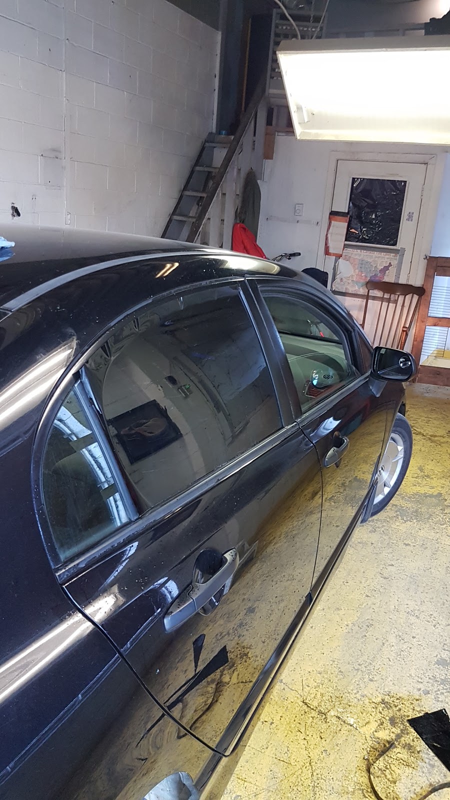 Exclusive Window Tinting | 139 Cannon St E, Hamilton, ON L8L 2A4, Canada | Phone: (289) 808-0240