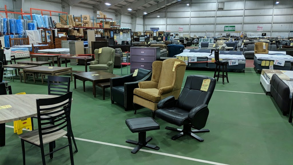 Nothin Fancy Furniture Warehouse | 174 Horseshoe Lake Dr, Halifax, NS B3M 2K6, Canada | Phone: (902) 405-7005