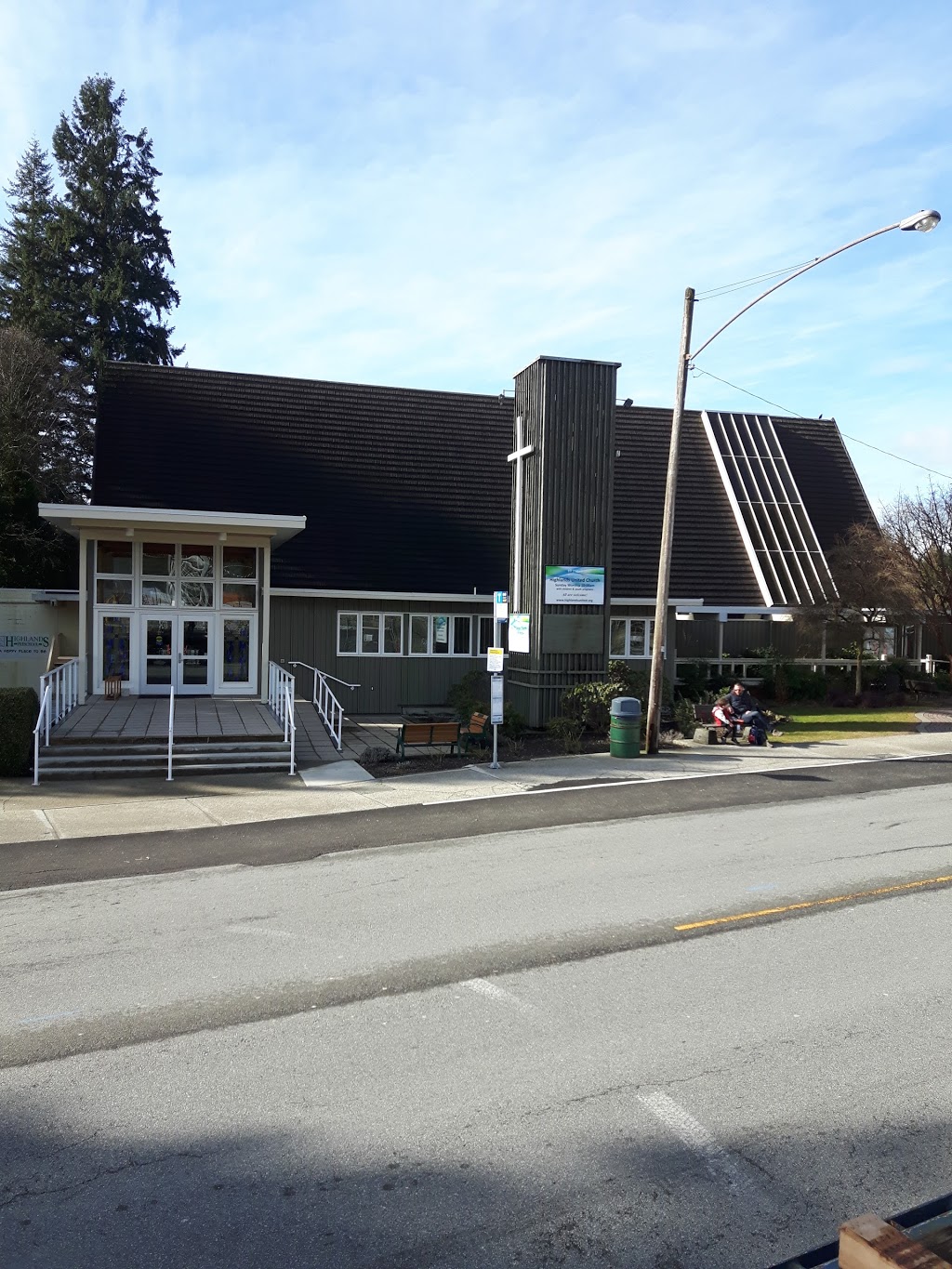 Highlands United Church | 3255 Edgemont Blvd, North Vancouver, BC V7R 2P1, Canada | Phone: (604) 980-6071