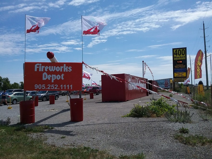 Fireworks Depot | Upper parking lot, 2207 Industrial Park Rd, Innisfil, ON L9S 3V9, Canada | Phone: (905) 252-1111