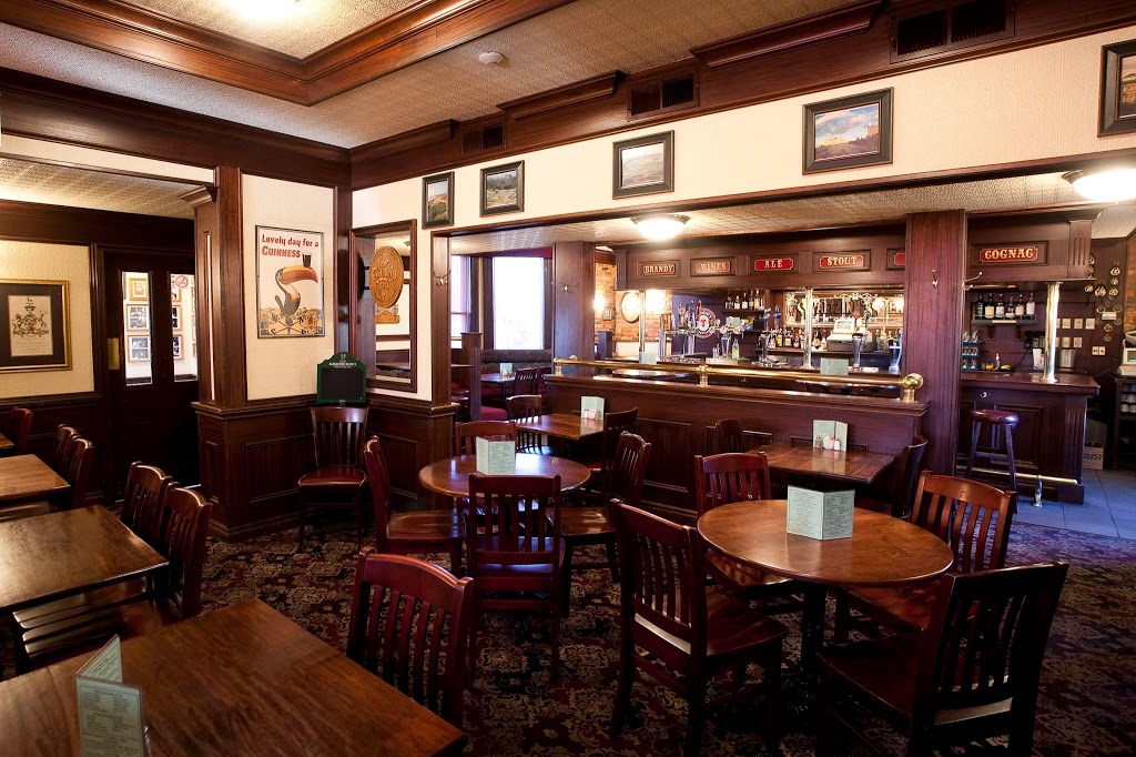 Waltzing Weasel Pub | 1324 Adelaide St N, London, ON N5X 1J9, Canada | Phone: (519) 663-9194