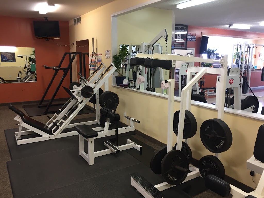 Port Dover Health & Fitness Centre | 20 Market St W W, Port Dover, ON N0A 1N0, Canada | Phone: (519) 583-3113