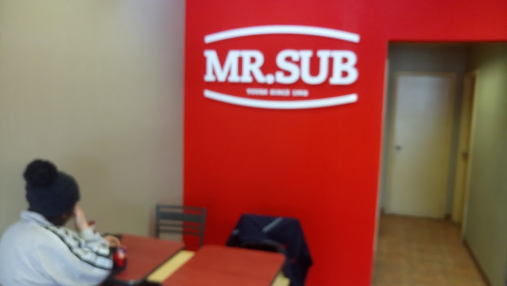 Mr. Sub | 168 Kennedy Rd S, Brampton, ON L6W 3G6, Canada | Phone: (905) 454-4345