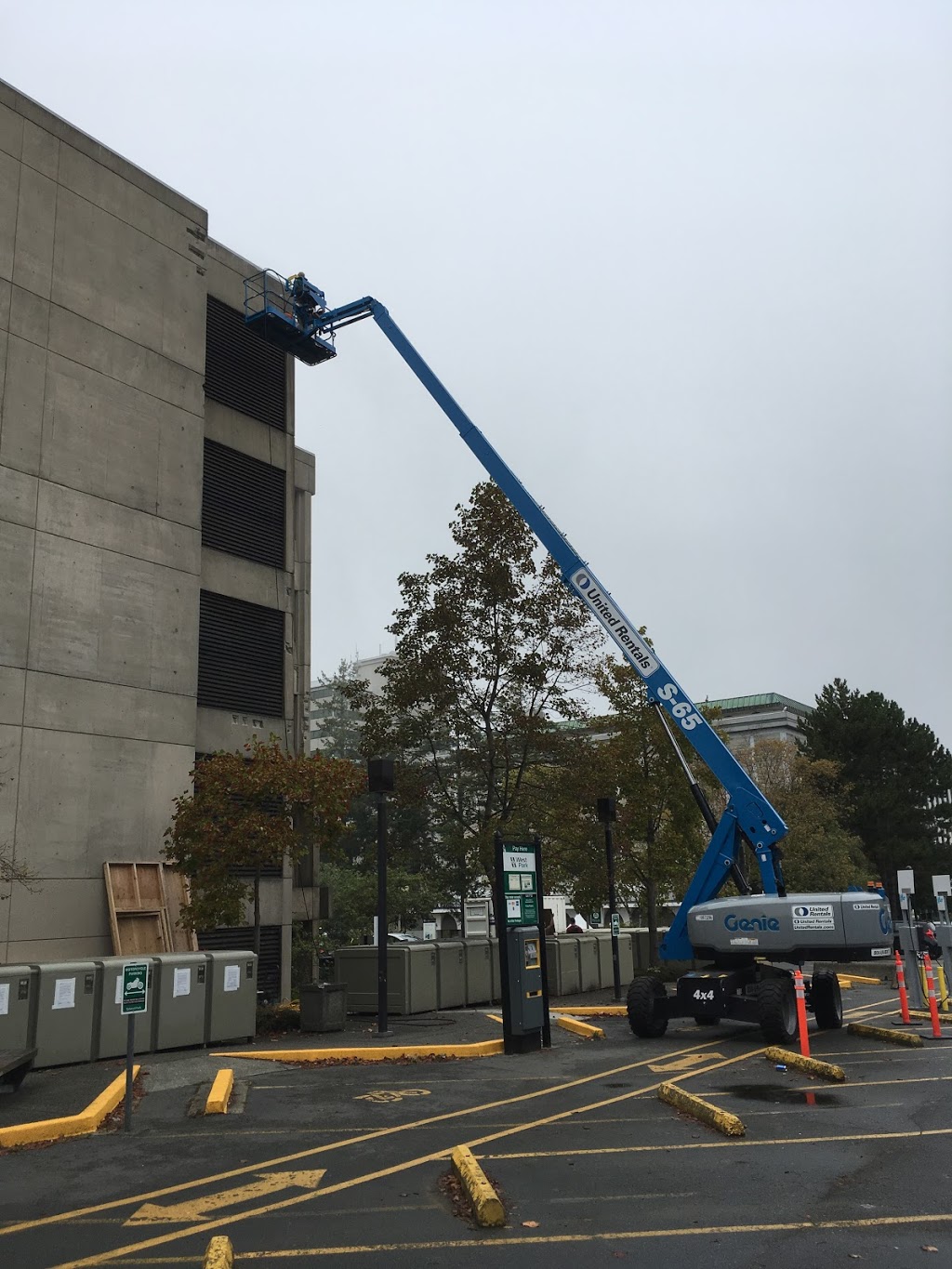 OutShine Exteriors Cleaning LTD. | 3900 Shelbourne St #103, Victoria, BC V8P 4H8, Canada | Phone: (250) 213-6296