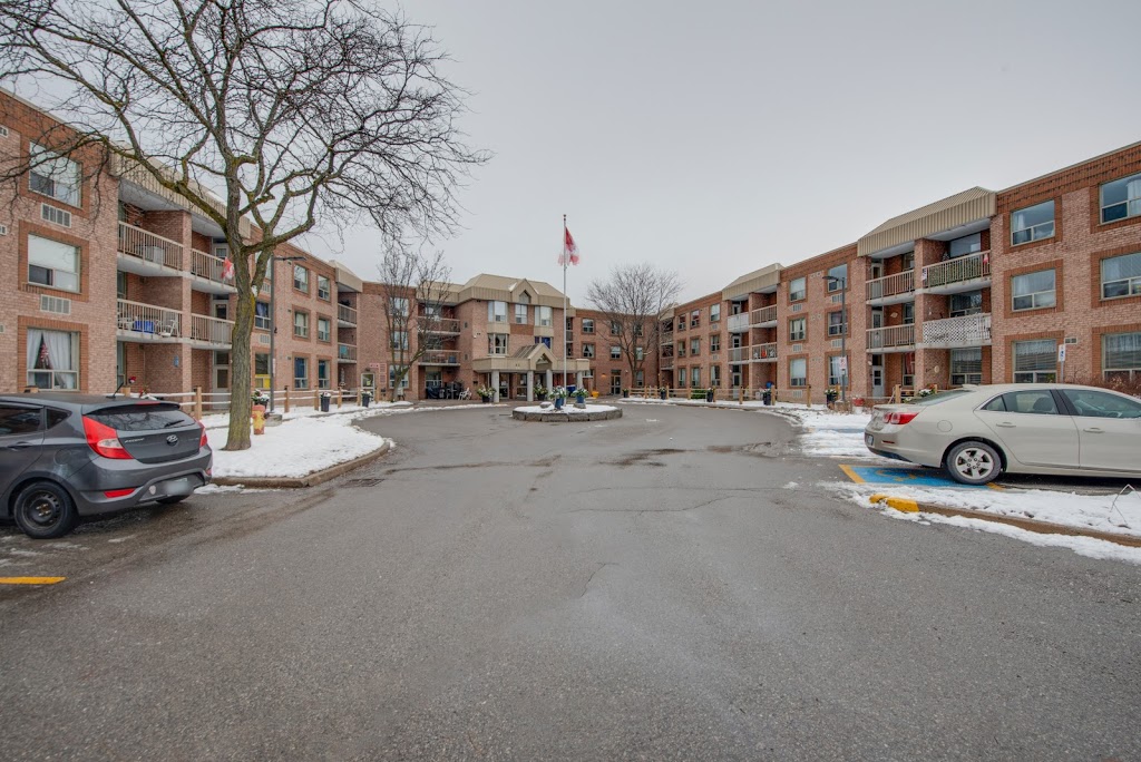 Keswick Gardens Senior Apts | 43 The Queensway N, Keswick, ON L4P 3T8, Canada | Phone: (905) 476-8941