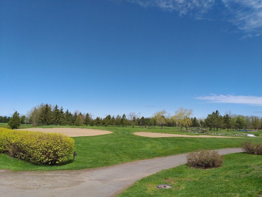 Club De Golf Trois Saumons | 670 Chemin du Golf, Saint-Jean-Port-Joli, QC G0R 3G0, Canada | Phone: (418) 598-9719