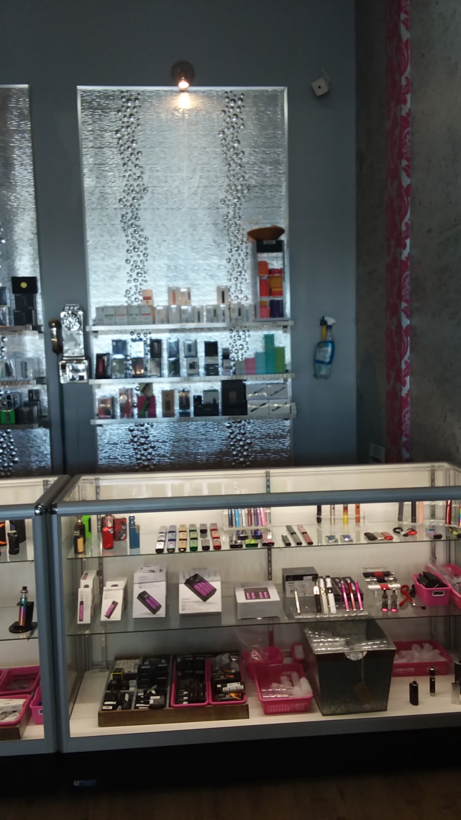 Vap Boutique | Canada, 1108 Boulevard de la Grande-Allée, Boisbriand, QC J7G 2T4, Canada | Phone: (450) 420-3353