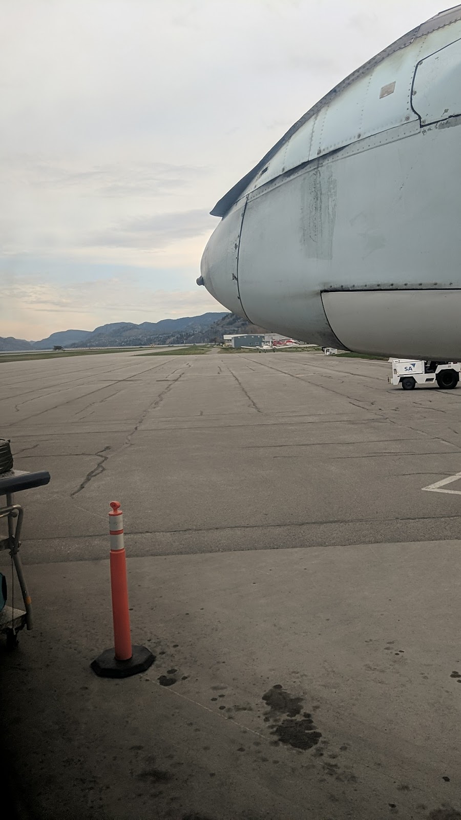 Penticton Regional Airport | 3000 Airport Rd, Penticton, BC V2A 8X1, Canada | Phone: (250) 770-4422