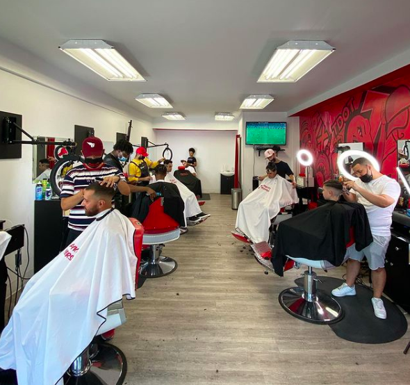 Brazykuts Barbershop | 1032 St Clair Ave W, Toronto, ON M6E 1A4, Canada | Phone: (416) 656-4053