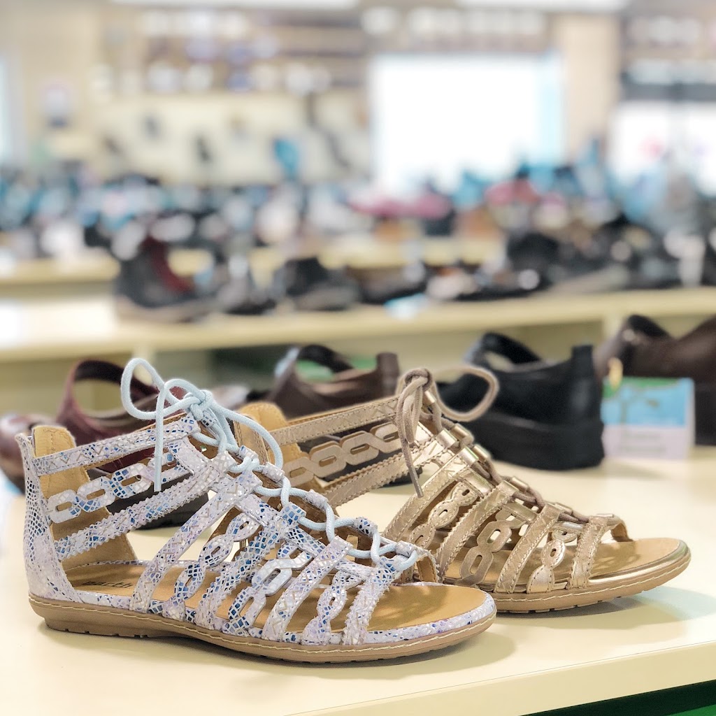 Factory Shoe Outlet/Emille Shoes Ltd | 2394 Fairview St, Burlington, ON L7R 2E4, Canada | Phone: (905) 632-9688