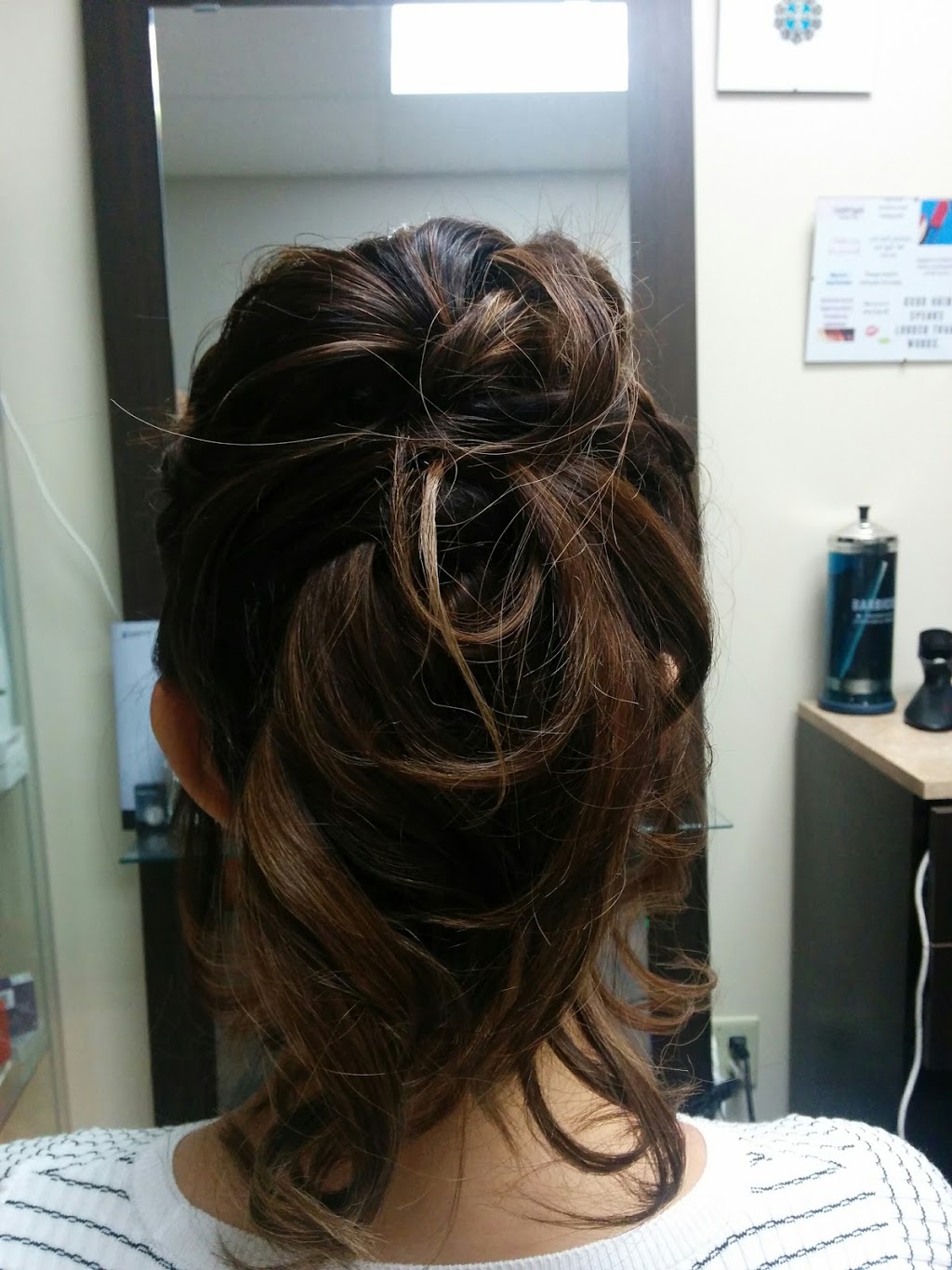 Look At Her Hair Studio | 170 N Queen St unit K suite 3, Etobicoke, ON M9C 1A8, Canada | Phone: (647) 227-2497