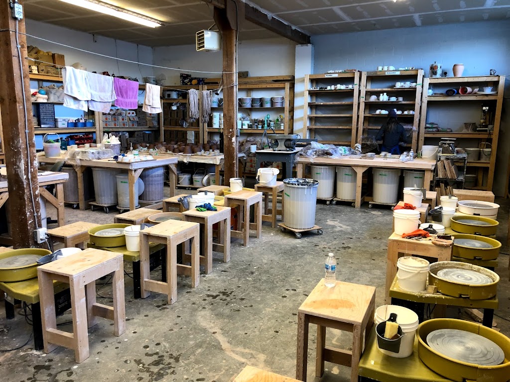 Hands On Pottery | 810 Cormorant St, Victoria, BC V8W 1R1, Canada | Phone: (250) 661-6847