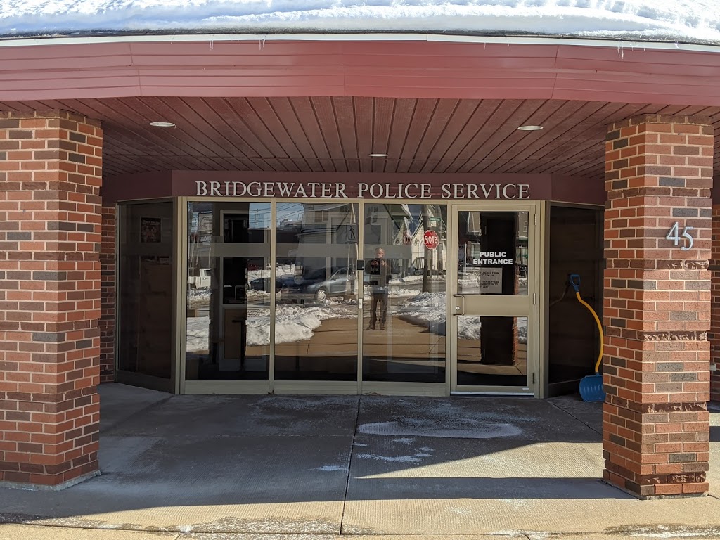 Bridgewater Police Dept | 45 Exhibition Dr, Bridgewater, NS B4V 0A6, Canada | Phone: (902) 543-2464