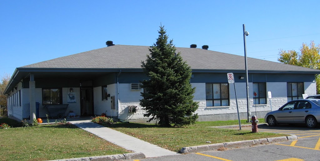 Centre de la Petite Enfance CACHALOT | 202 Bd Brisebois, Châteauguay, QC J6K 5G7, Canada | Phone: (450) 699-2581