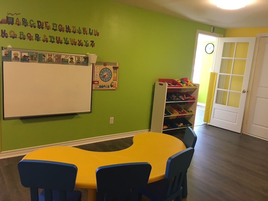 Nursery Les Génies De Chomedey | 631 Rue Carleton, Laval, QC H7W 4R6, Canada | Phone: (514) 835-3665