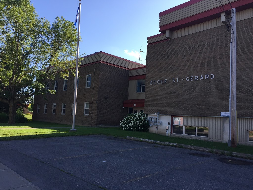 École Saint-Gérard | 700 Rue Dorchester, Saint-Jean-sur-Richelieu, QC J3B 5A8, Canada | Phone: (450) 348-5095