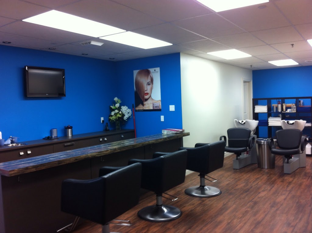 Coiffure Esthétique Uniq | 400 Rue Miner, Cowansville, QC J2K 3Y7, Canada | Phone: (450) 955-3266