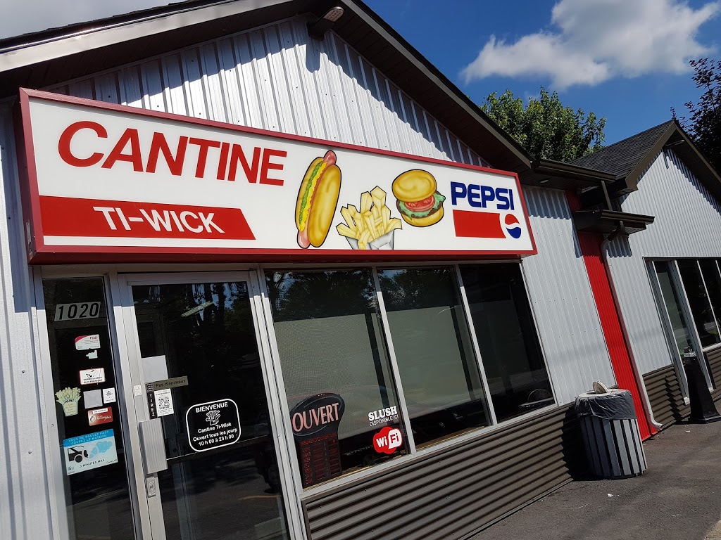 Cantine Ti-Wick | 1020 Boulevard dIberville, Saint-Jean-sur-Richelieu, QC J2X 4B3, Canada | Phone: (450) 346-9585