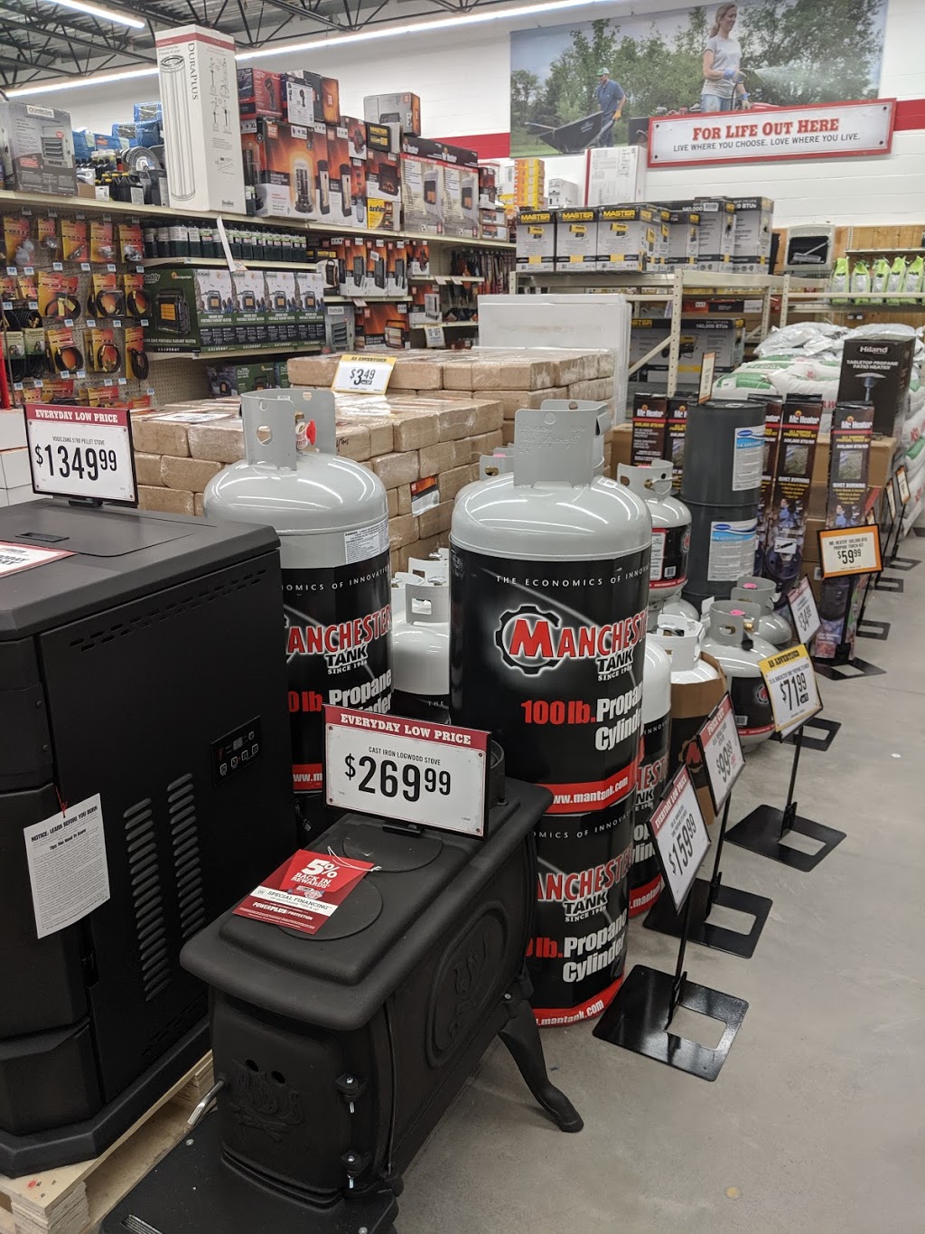 Tractor Supply Co | 10838 Gowanda State Rd, North Collins, NY 14111, USA | Phone: (716) 337-3377