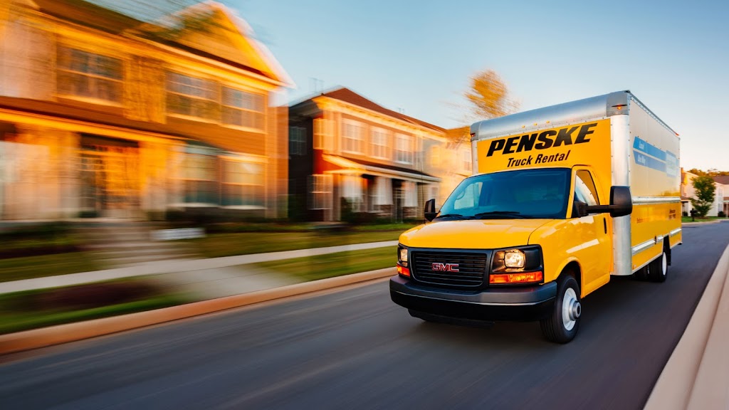 Penske Truck Rental | 1090-A South Service Rd E, Oakville, ON L6J 2X8, Canada | Phone: (289) 812-7144